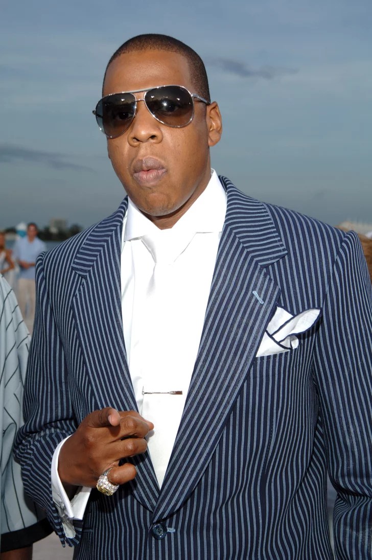 Jay Z Showed Up in a Striped Suit Celebrities at the MTV VMAs in 2005