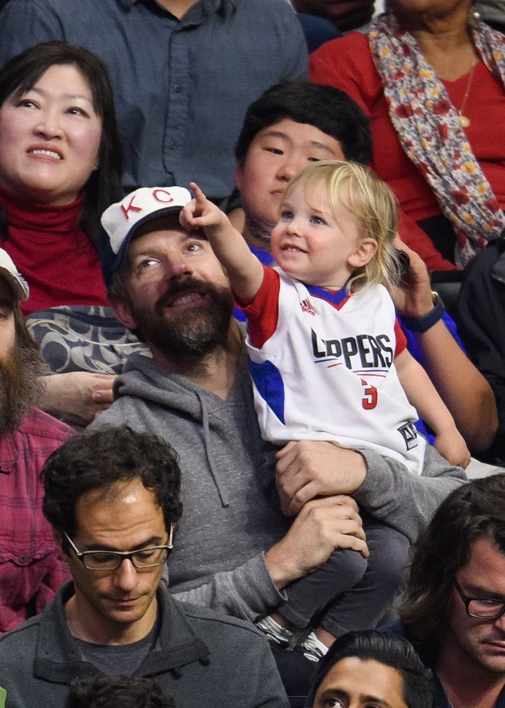 Jason Sudeikis and Son Otis at Clippers Game January 2016 POPSUGAR
