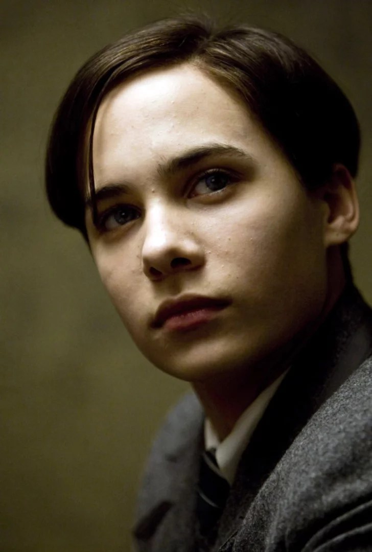 Frank Dillane Harry Potter and Game of Thrones Crossovers POPSUGAR Entertainment Photo 17