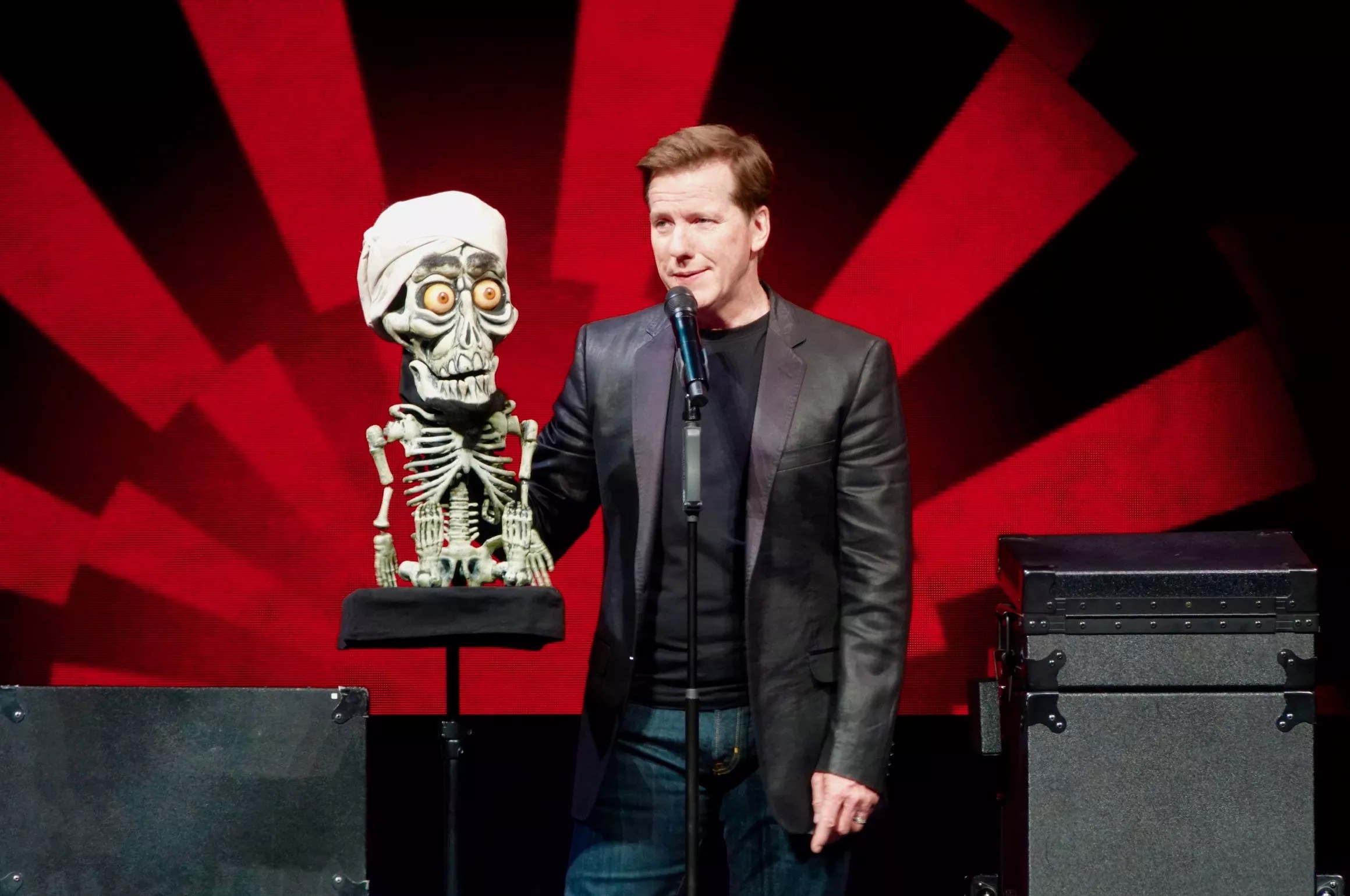 Does Jeff Dunham Have An Opening Act Online sukan.co.in