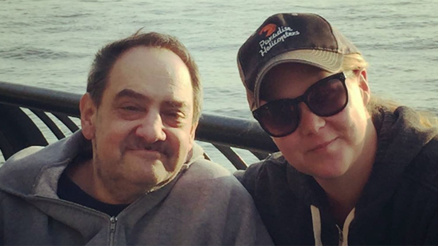 Amy Schumer introduces her ailing dad to the love of his life Goldie