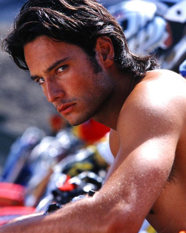 Rodrigo Santoro UniFrance