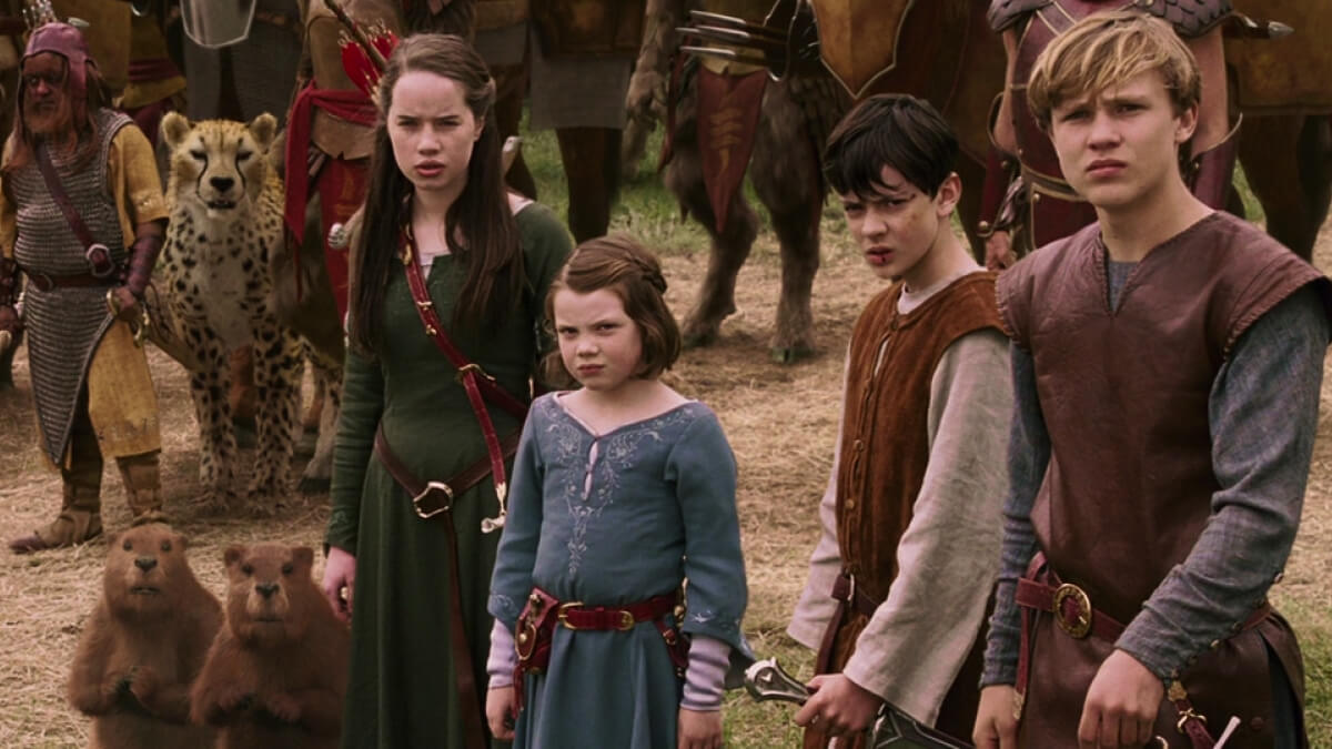 How To Watch All Narnia Movies In Order (+ Books in Order)