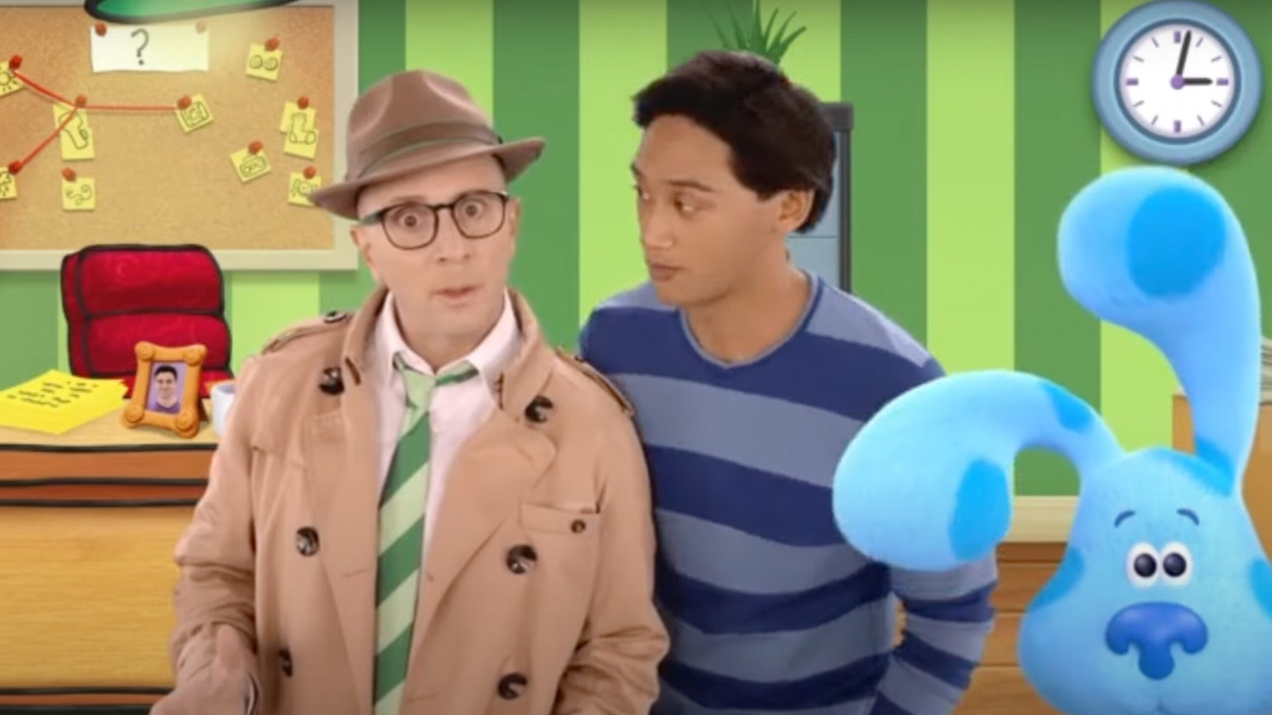 Steve Burns Returns to Blue's Clues for Another Adventure