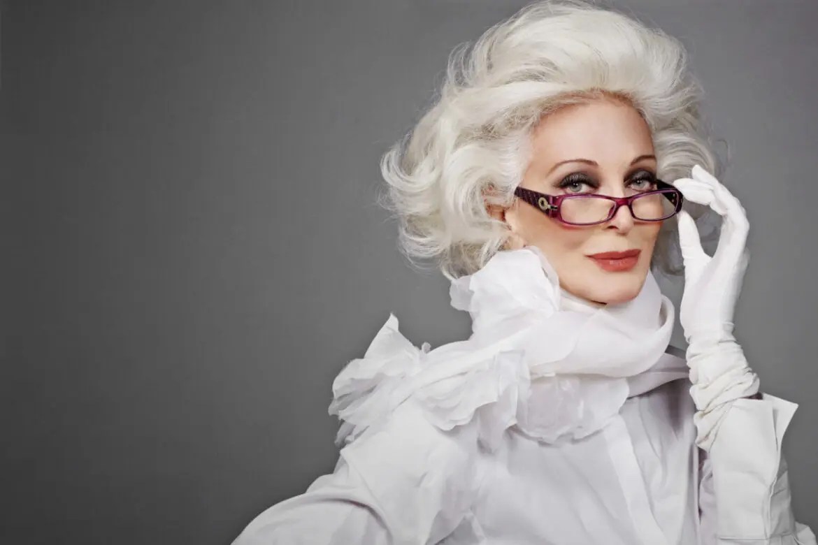 Carmen dell'Orefice, supermodel at 91 Montenapo Daily