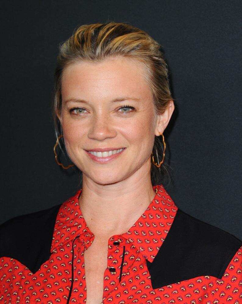 Amy Smart bio Age, height, net worth, husband, movies and TV shows