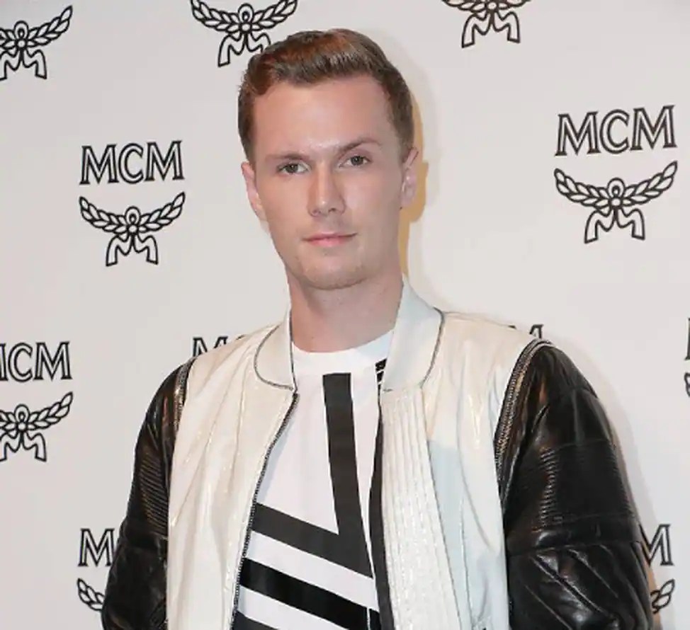 Conrad Hughes Hilton 10 facts to know about Paris Hilton's brother