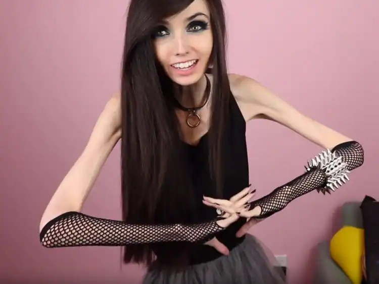 Eugenia Cooney before and after anorexia Tuko.co.ke