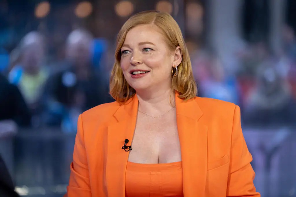 Sarah Snook AqibaAnilyse