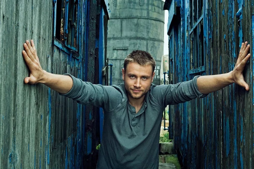 Max Riemelt Gay Partner, Married, Wife, Dating, Girlfriend, Daughter