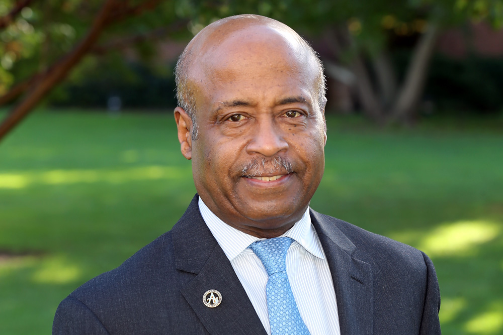 Helping Others Feel at the Table" Dr. Perry Greene Wins Two Awards for Diversity