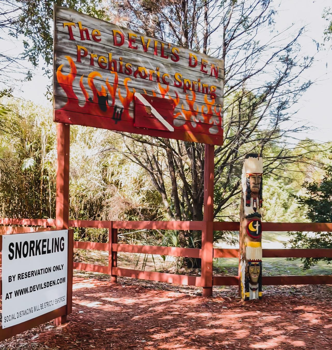 devil's den prehistoric spring entrance sign