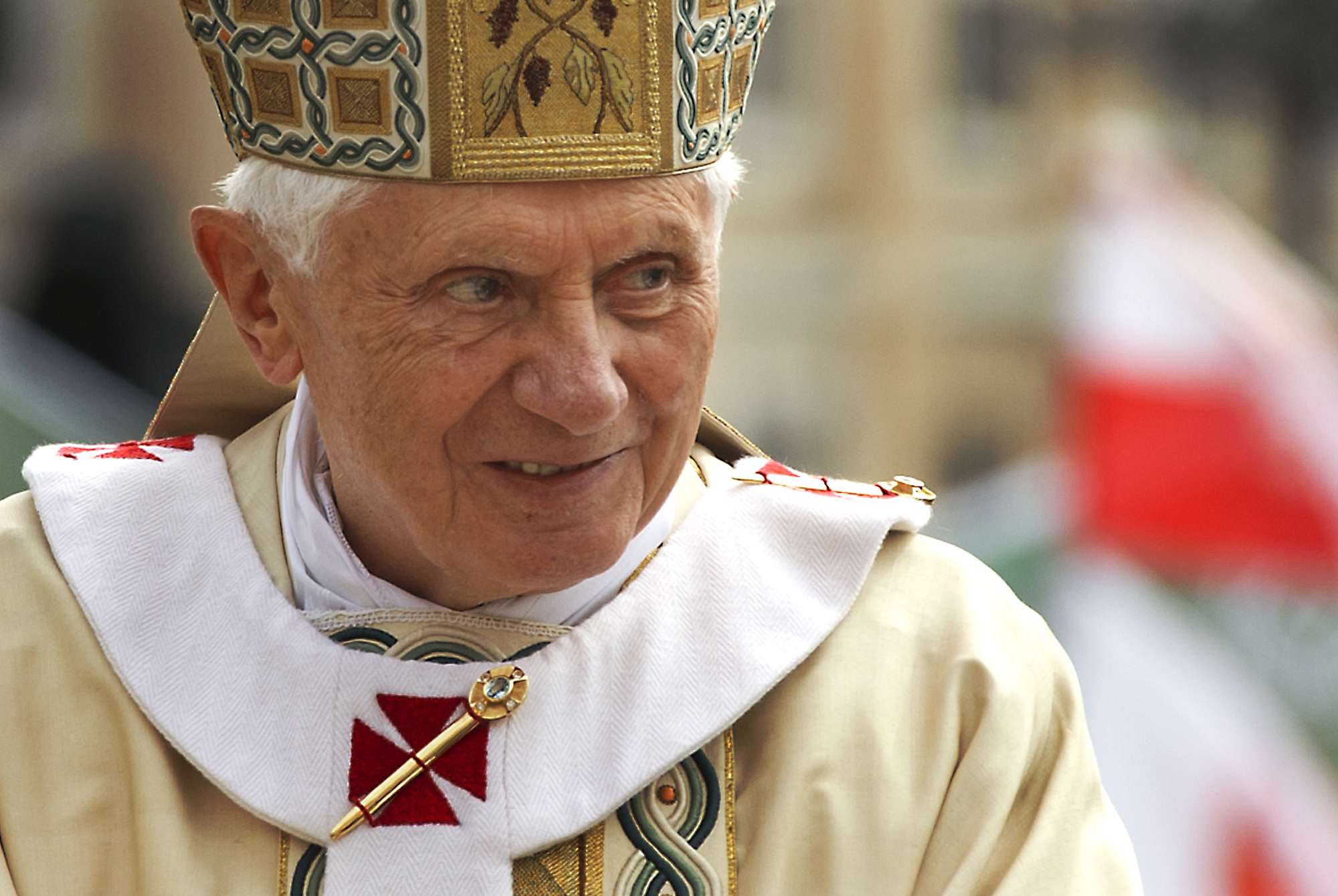 Pope Benedict defrocked 400 priests in 2 years for sex abuse