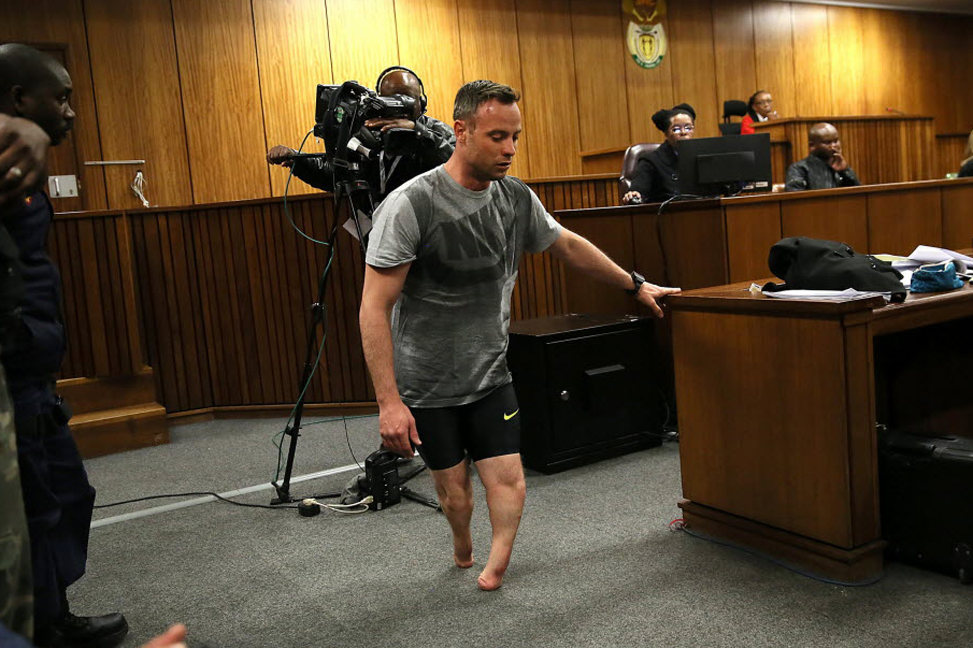 Oscar Pistorius walks on stumps in bid to avoid jail