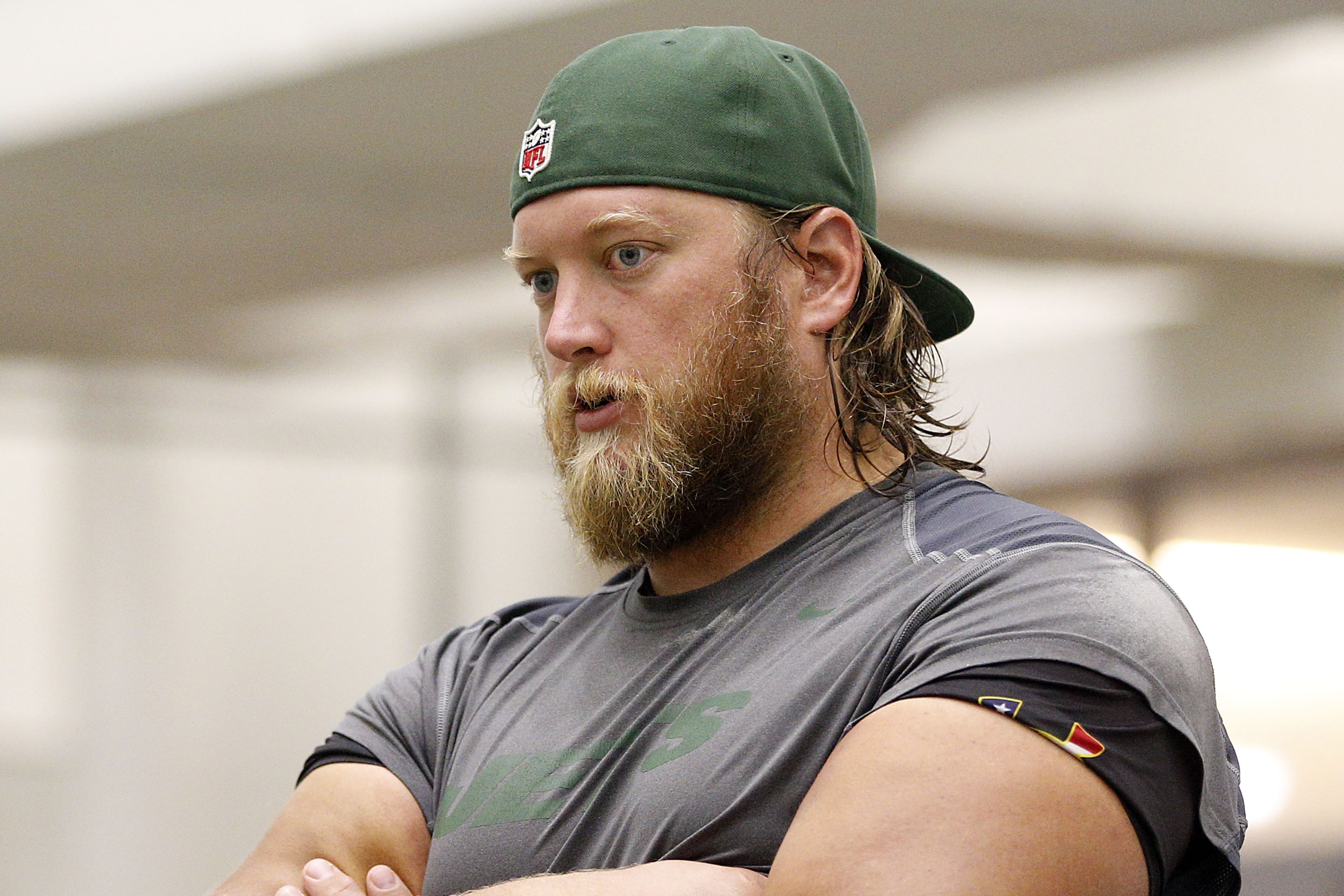 It has been far from easy for Nick Mangold since Jets cut him