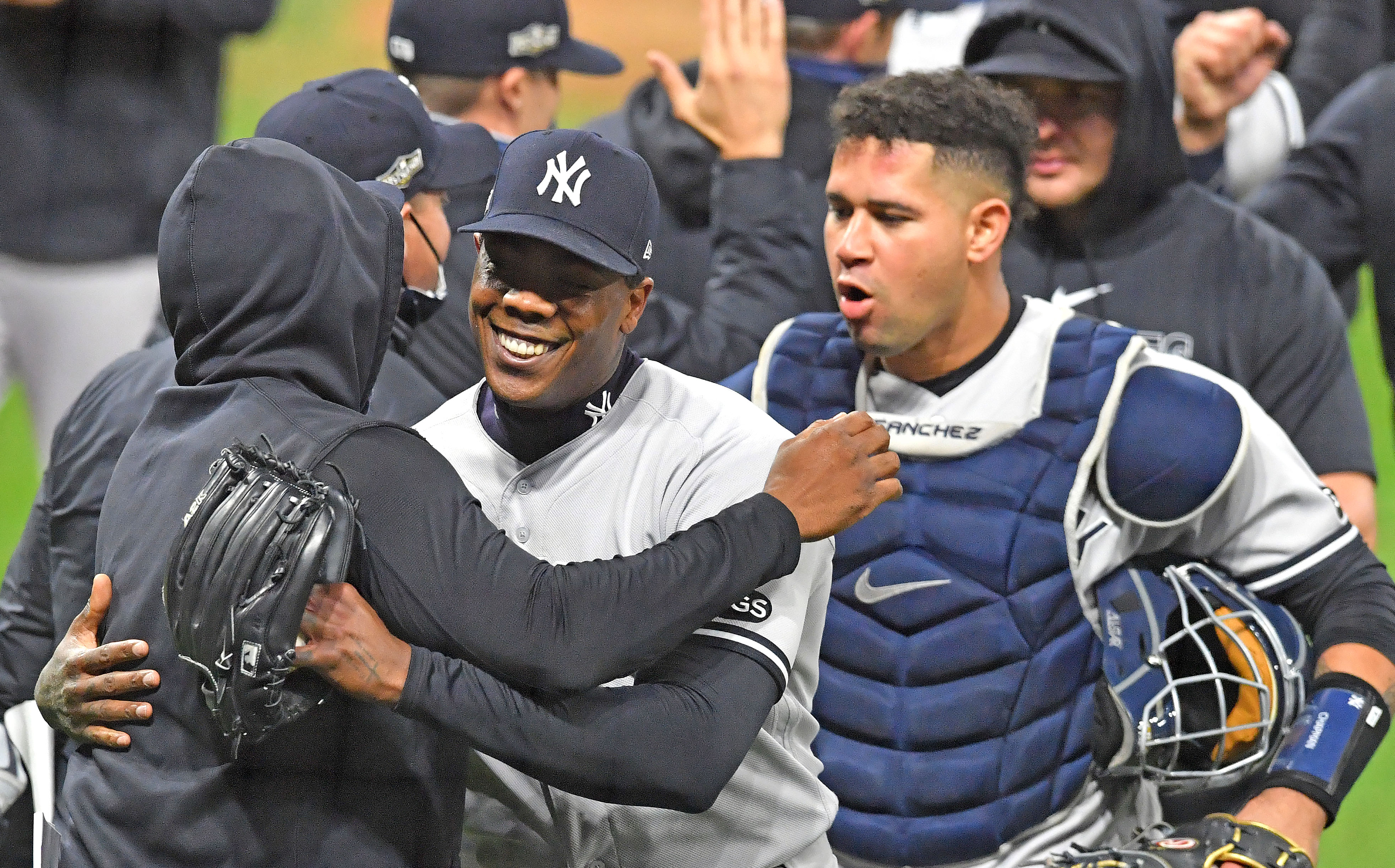 Yankees' Aroldis Chapman works extra to close out Indians