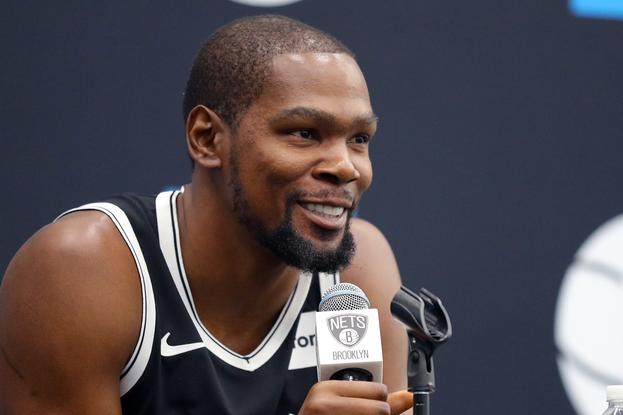 Nets' Kevin Durant dominant in offseason workouts
