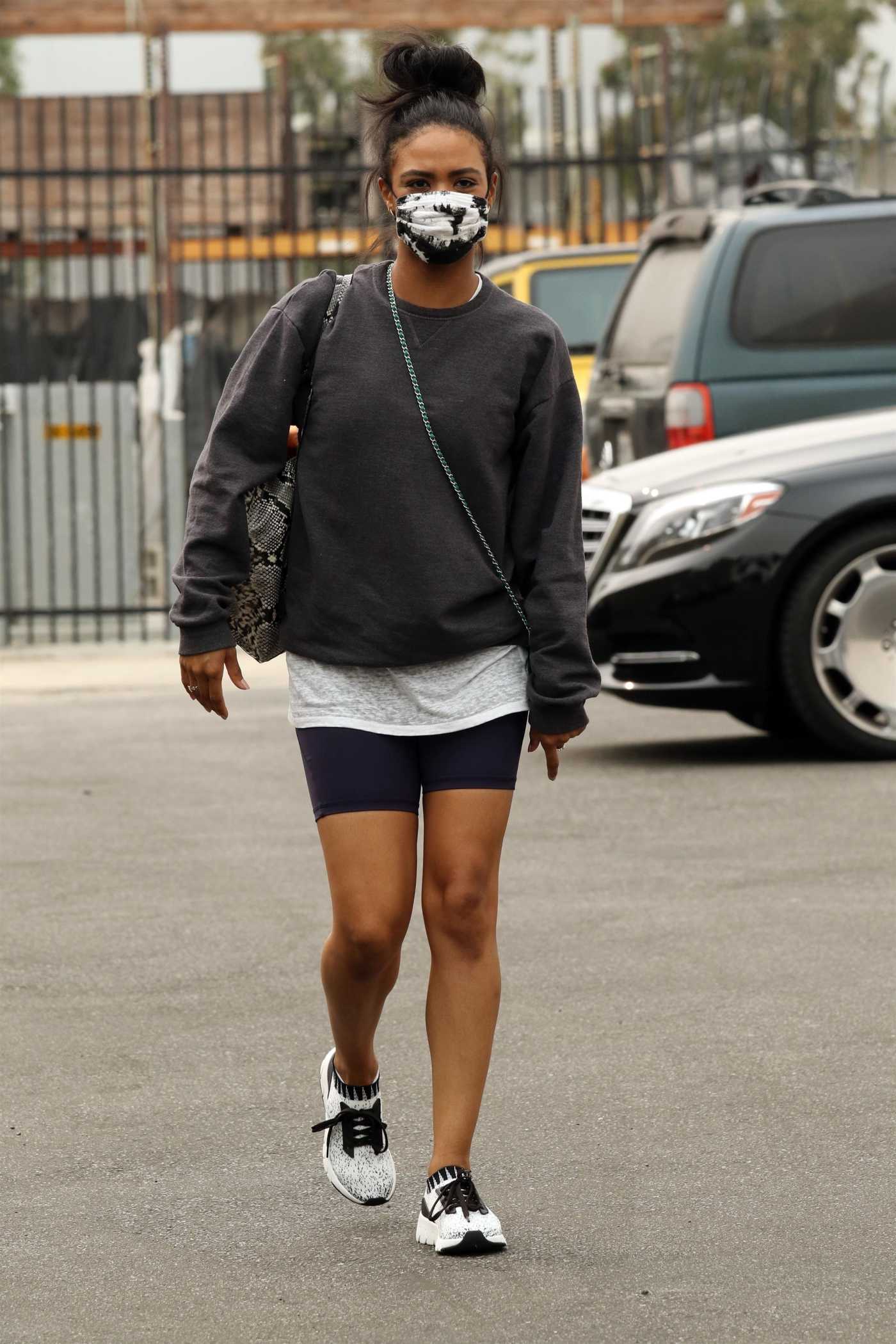 Britt Stewart in a Black Sneakers Arrives at Practice at the Dance Studio in Los Angeles 09/16