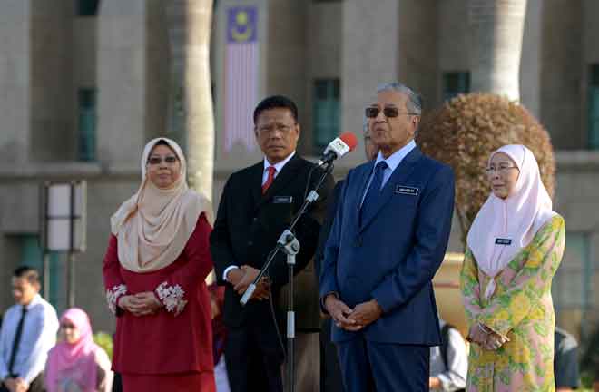 Mahathir Berucap