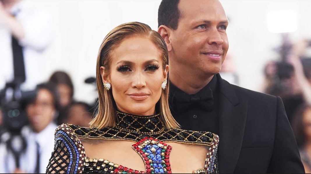 How Many Times Has Jennifer Lopez Been Engaged And Married? OtakuKart