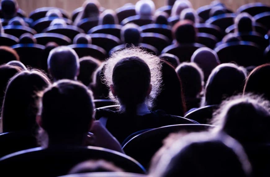 How to Be a Seat Filler in the US and London Video OTL Seat Fillers Theatre, Comedy, Music