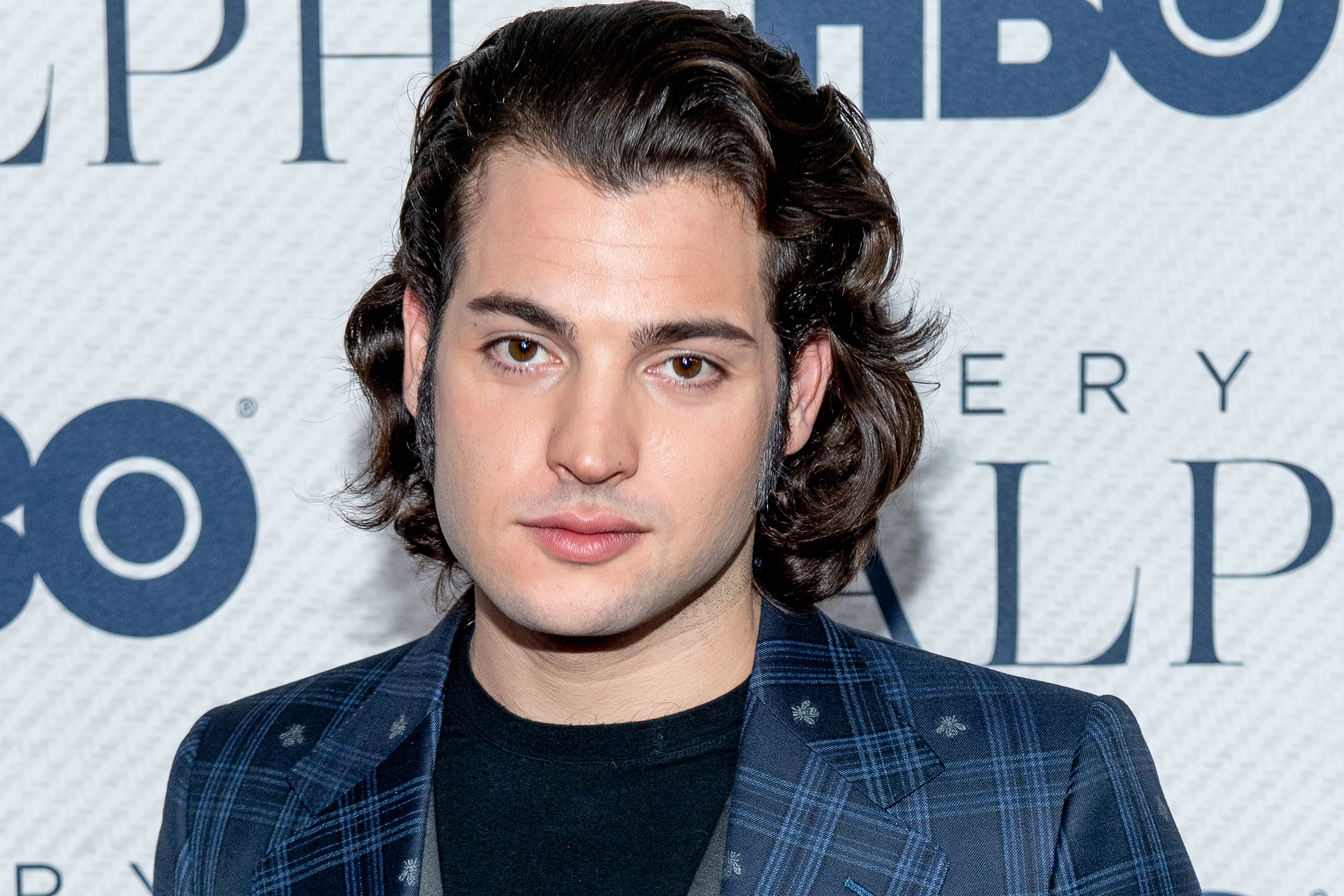 Peter Brant Jr. loses 27K brooch at ball