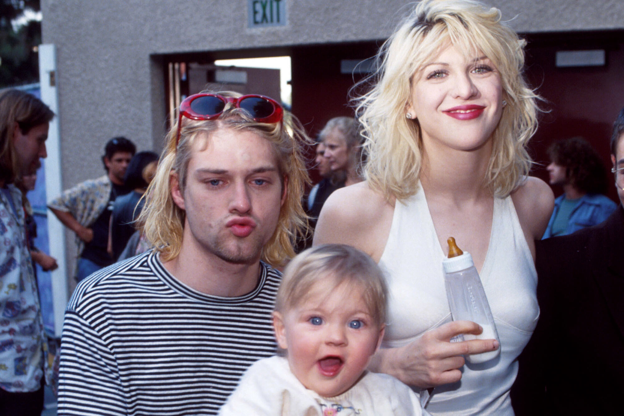 Kurt Cobain died 27 years ago at age 27 His best photos Talesbuzz