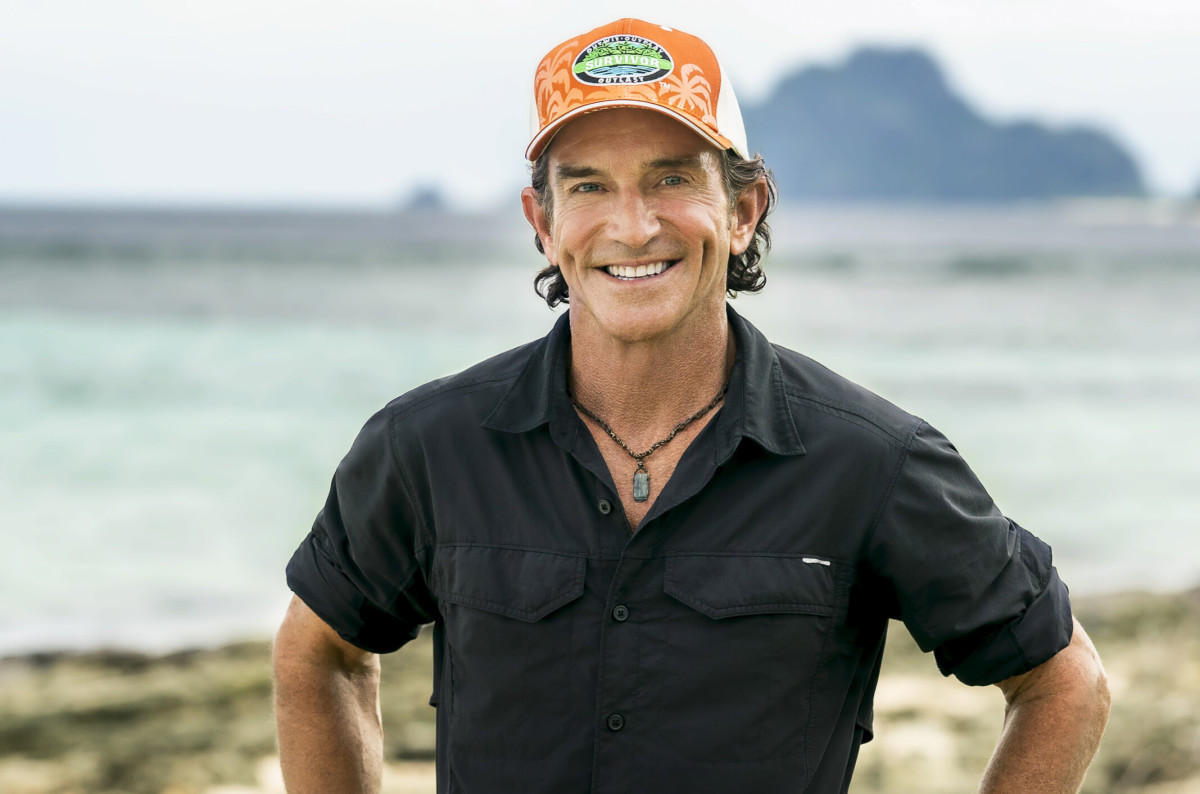 Survivor's Jeff Probst Previews Season 43 and Returnee Rumors Parade