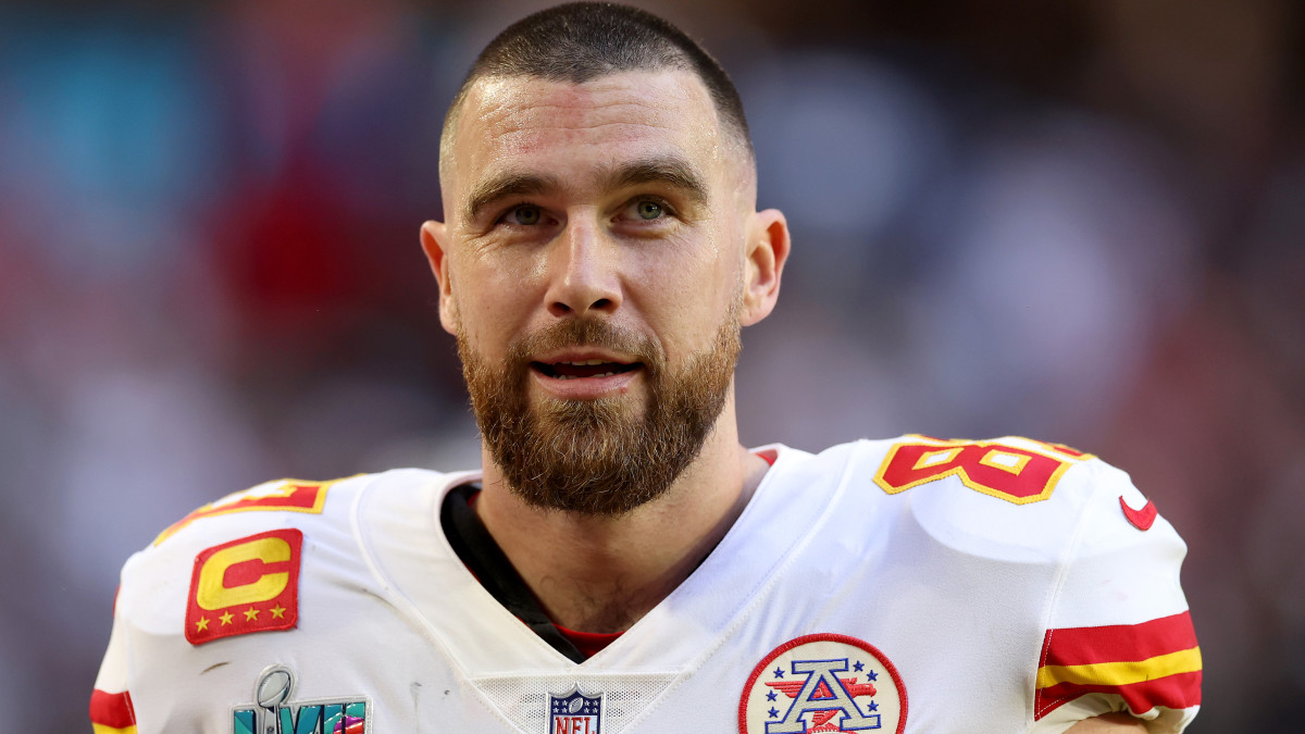 Travis Kelce's Net Worth in 2023 Parade