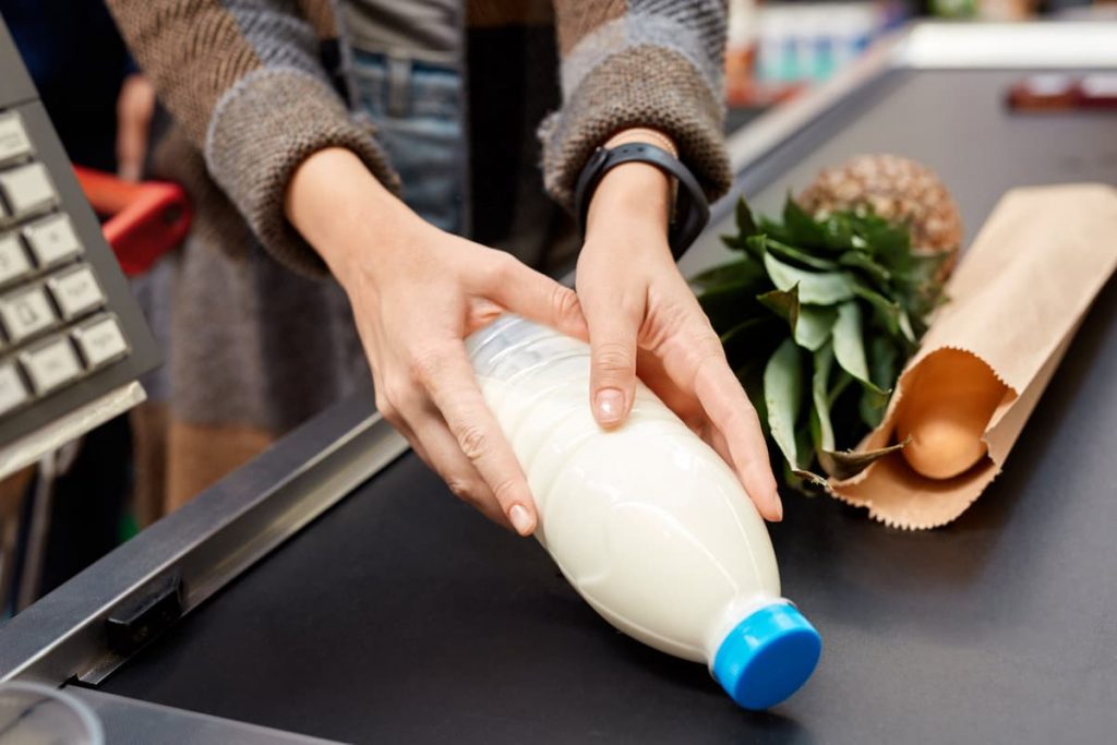 Exploring The Pros And Cons Of Heb Diapers For Your Baby SNC