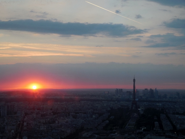 Coucher De Soleil Parisien Depuis Le 56eme Etage De La Tour Montparnasse