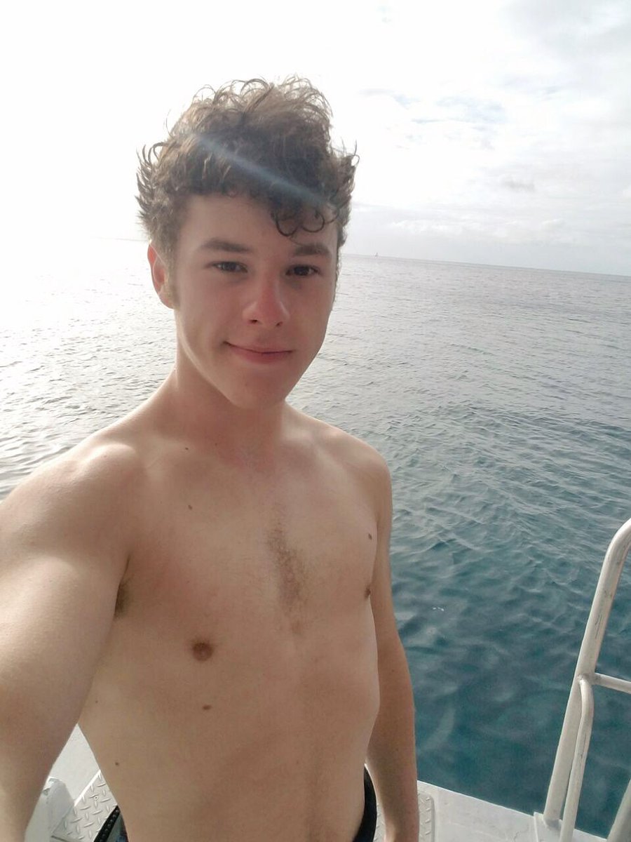 Nolan Gould Bio Wiki Net Worth Girlfriend Age Height Vrogue