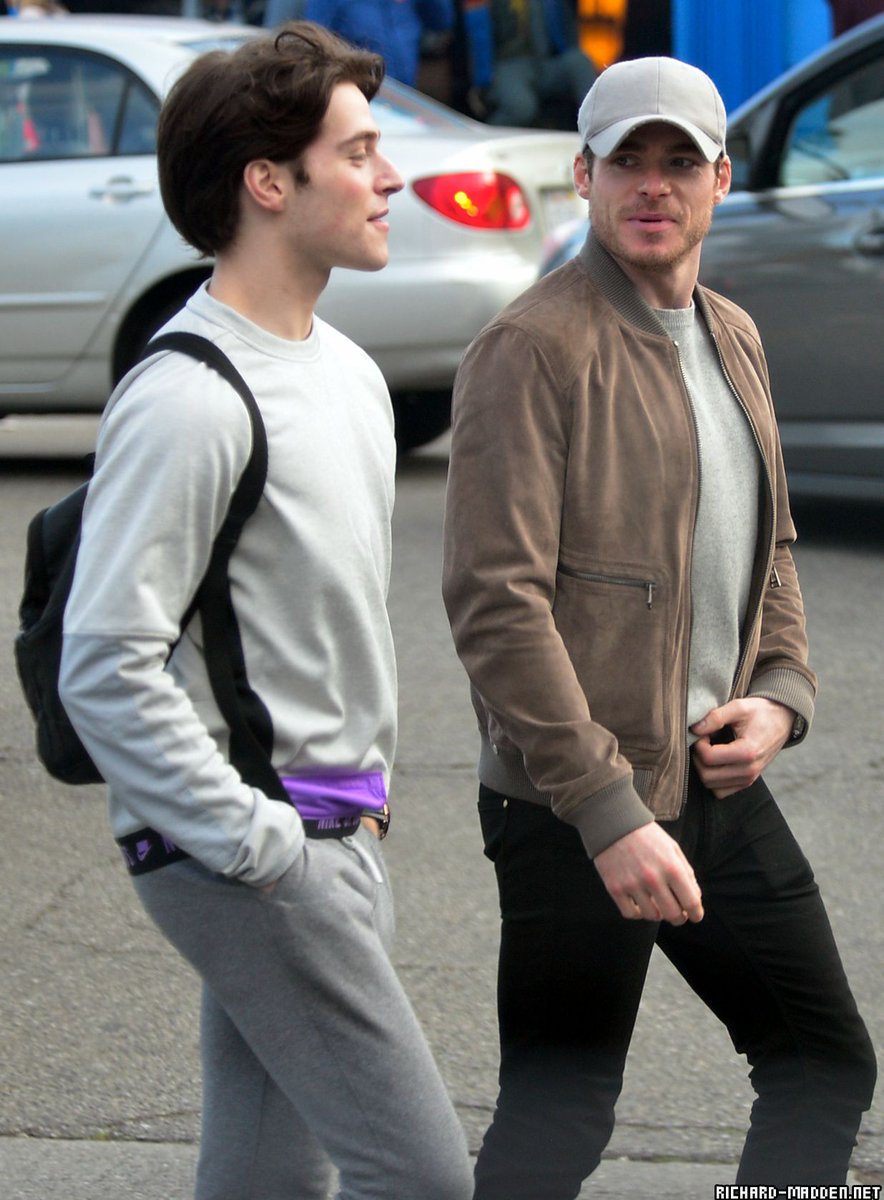 Richard Madden spotted with actor pal Froy Gutierrez in London Page 2