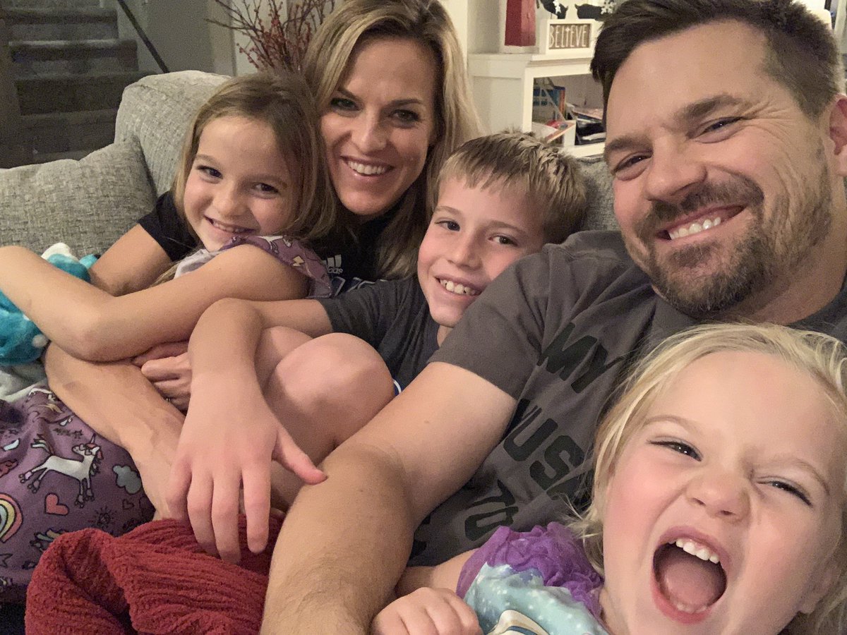 Jennie Baranczyk Her Husband and Family The Sentinel Newspaper
