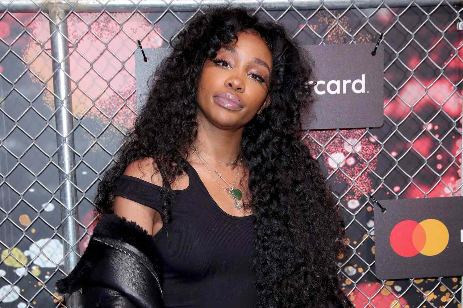 Sza May Have Permanently Damaged Her Vocal Cords 'Pray For Me'