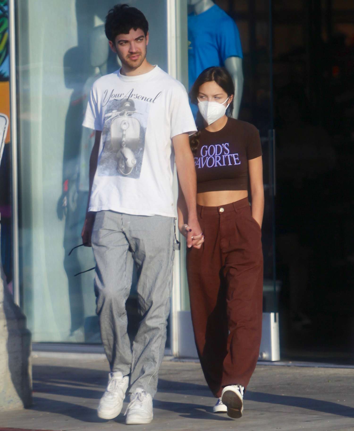 Olivia Rodrigo Shares a Kiss with New Boyfriend Adam Faze
