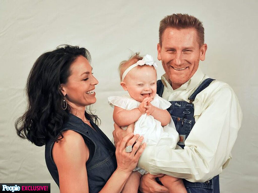 Joey Feek's Touching Home Videos Will Keep Her 'Memory Alive,' Says