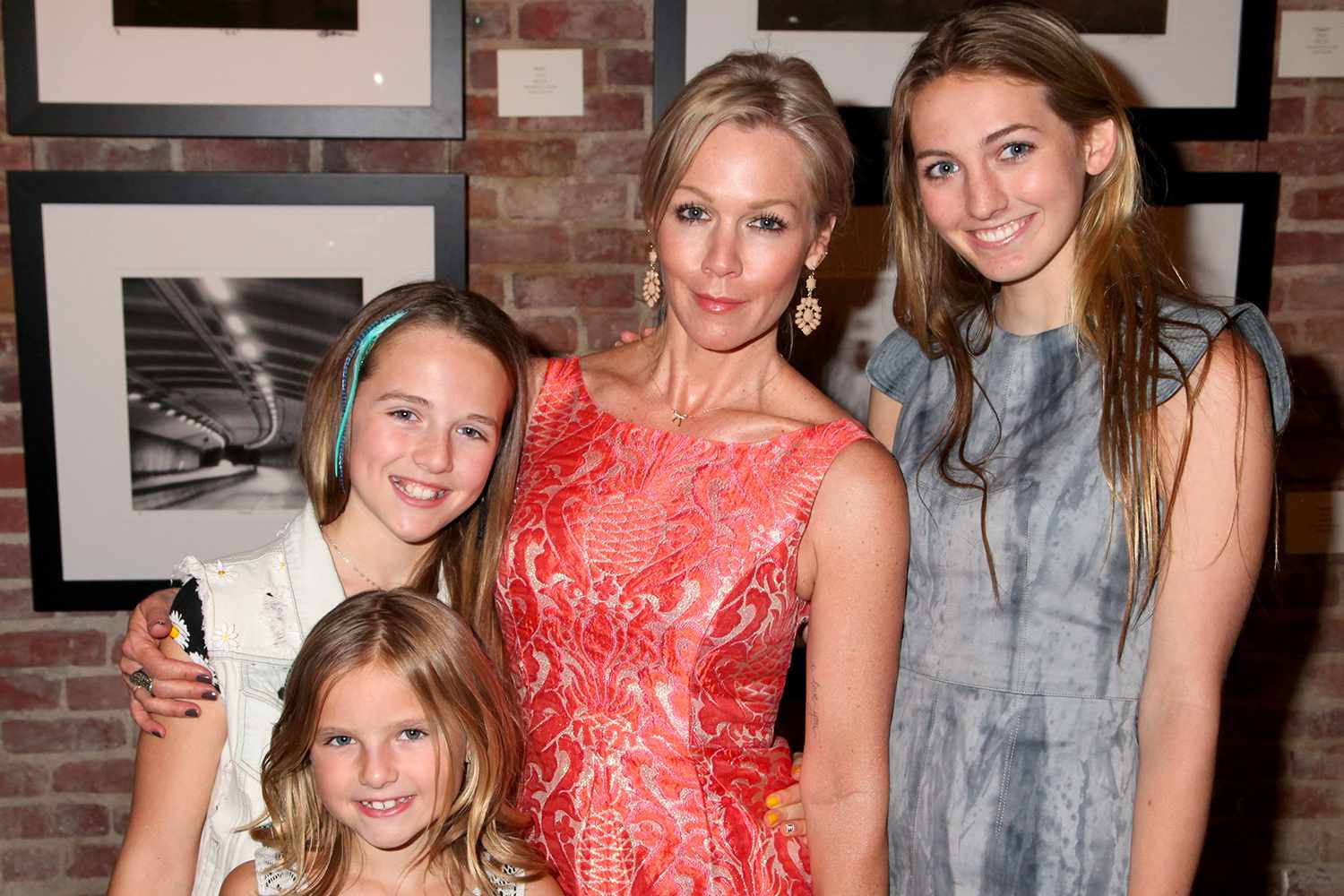 Jennie Garth Recalls Daughter Lola's Arthritis Diagnosis at 5 Years Old
