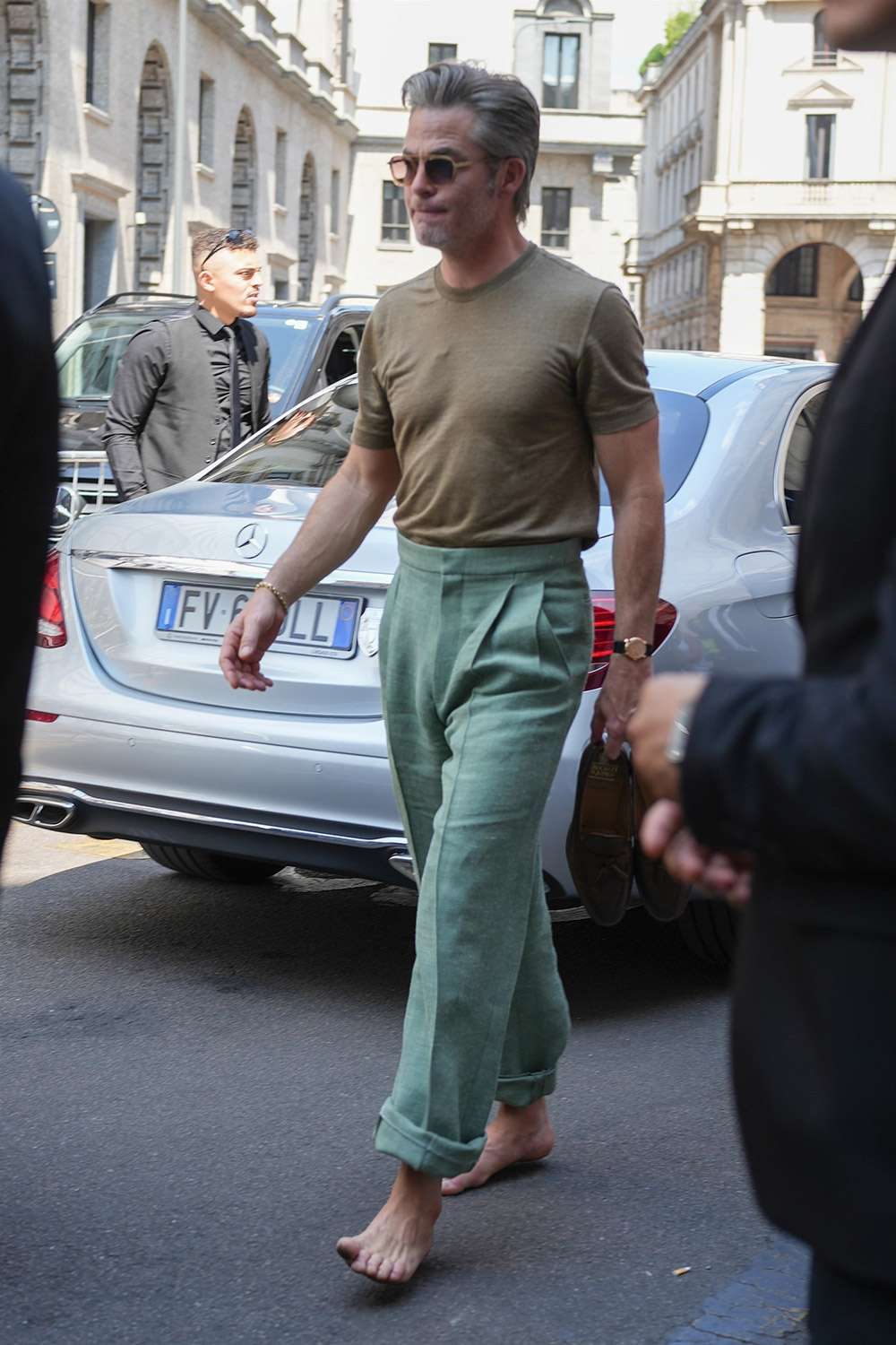 Chris Pine Makes a Style Statement by Going Barefoot in Milan During