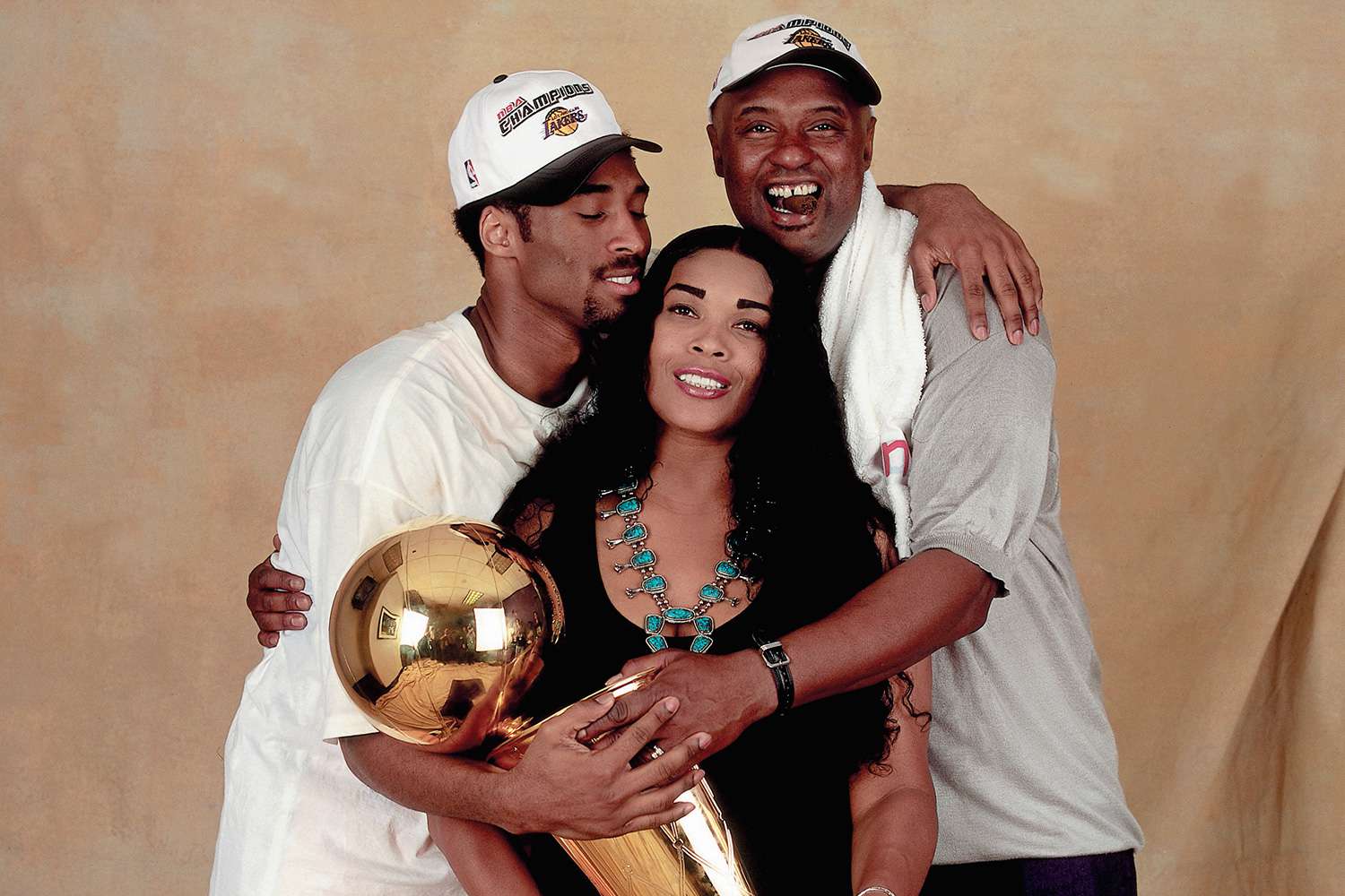 Kobe Bryant & Vanessa Bryant's Relationship Through the Years [PHOTOS]