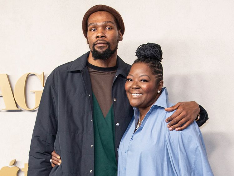 All About Kevin Durant's Mom Wanda Durant