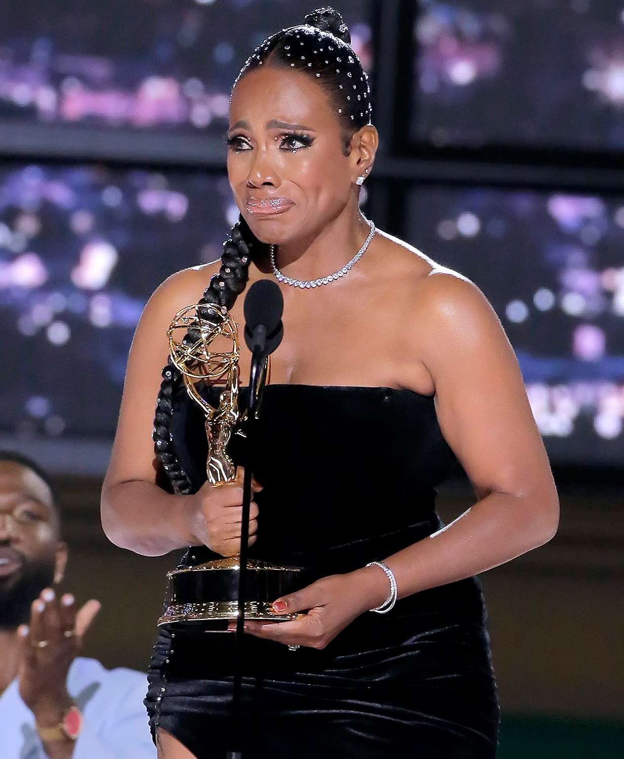 Sheryl Lee Ralph Stops Emmys with Song After HistoryMaking Win