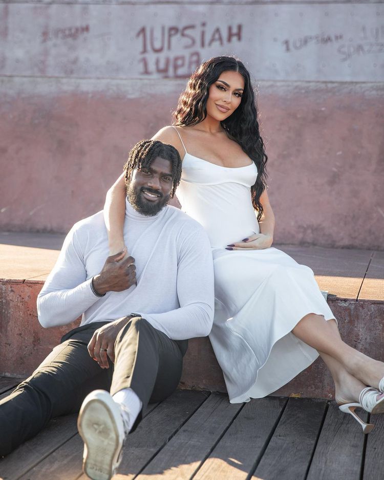 Juwan Johnson and Wife Chanen are Expecting First Baby Photos
