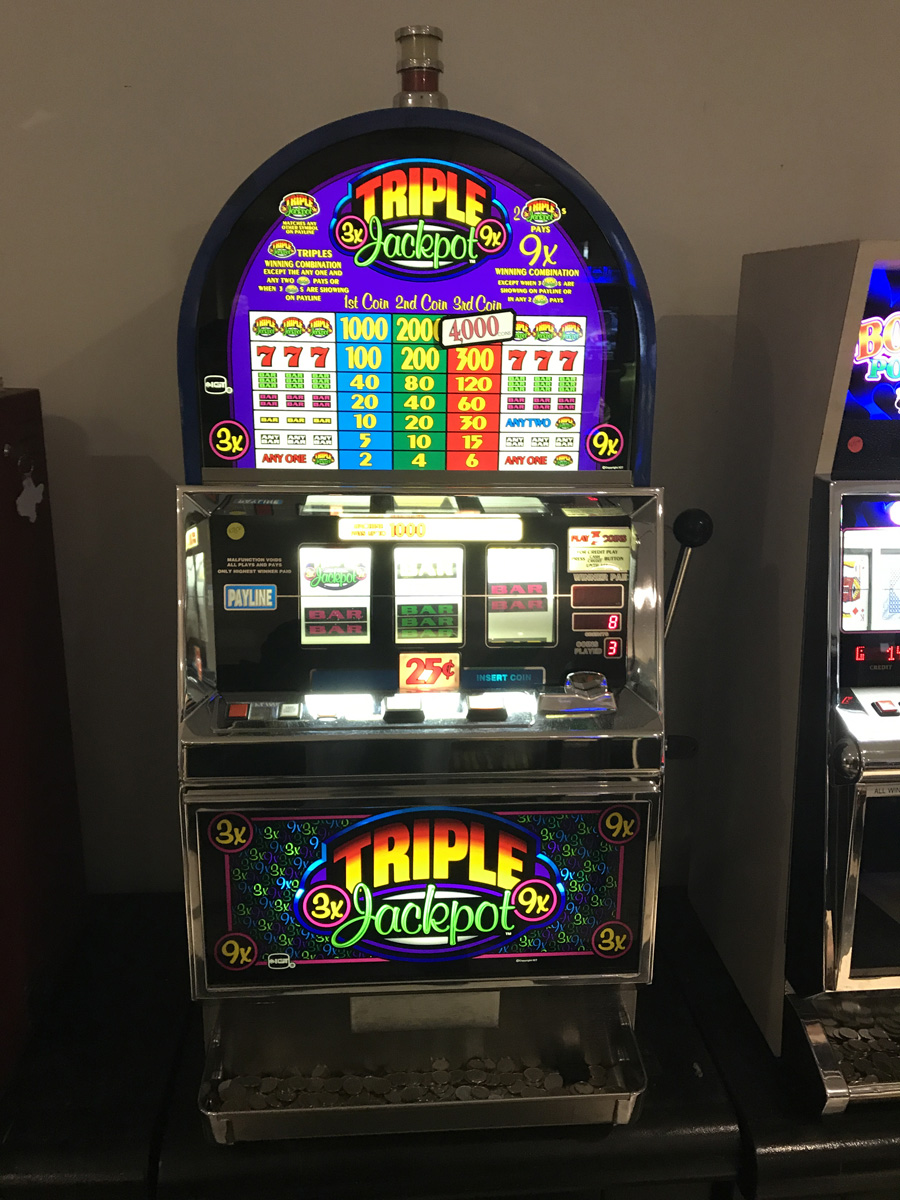 Triple Jackpot Slot Machine * Fun!