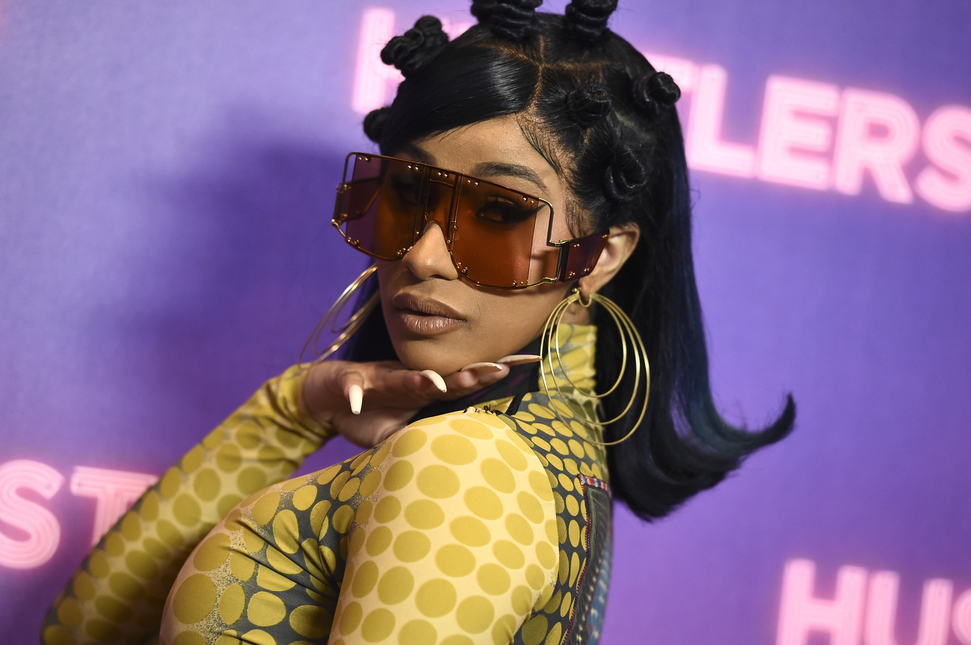Cardi B to host the American Music Awards PIX11