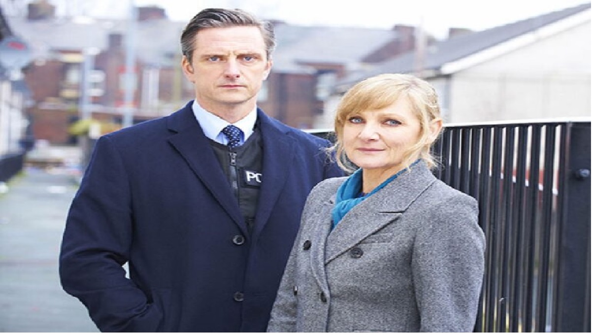 Who Are Zachary Gleaves And Gabriel Gleaves Does Lesley Sharp Have Children?