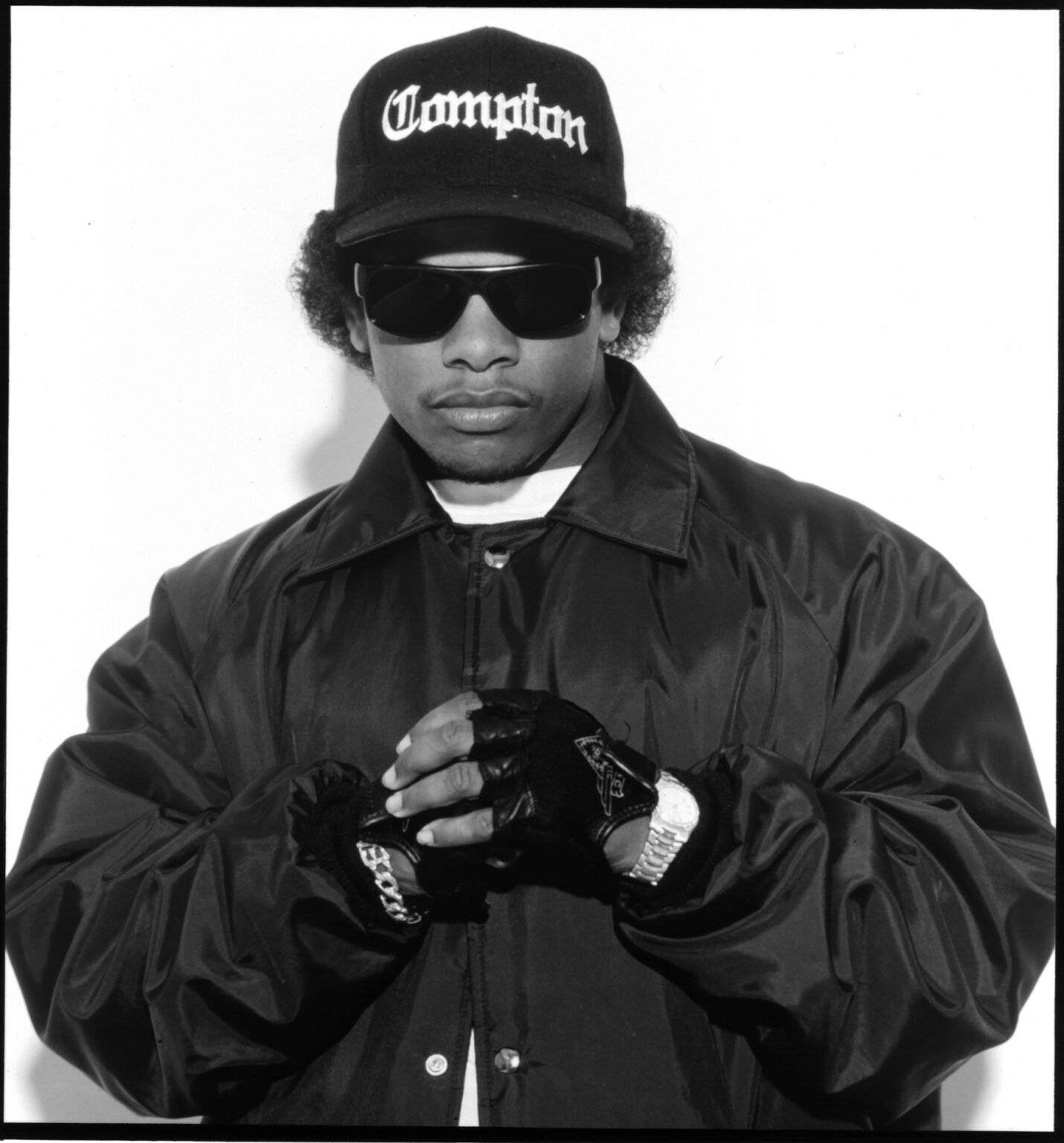 EazyE Net Worth , Salary, Age, Height, Weight, Bio, Family, Career, Wiki