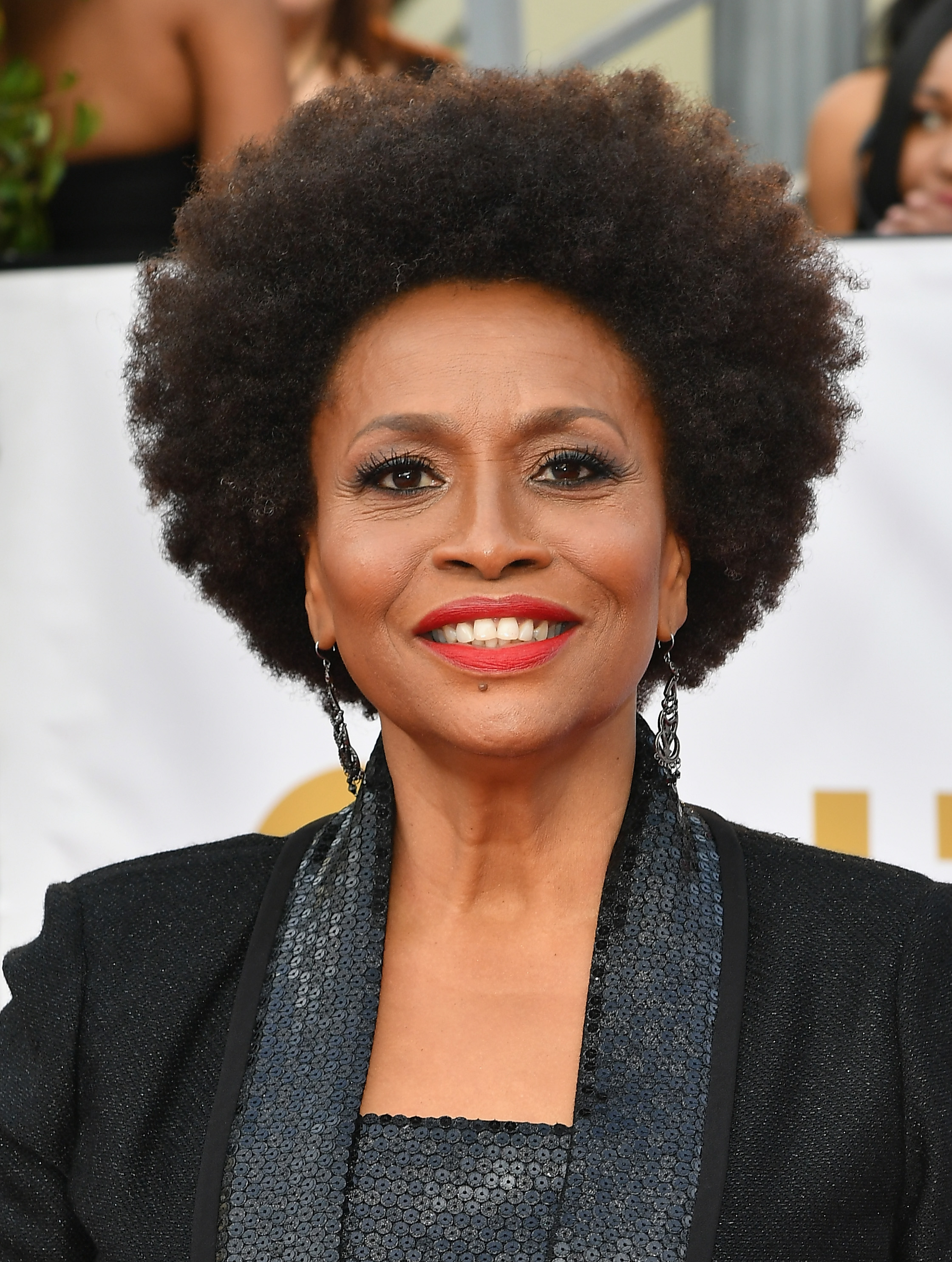 POWERFUL Jenifer Lewis On Self Worth, Bipolar Diagnosis & More — 93.1 WZAK