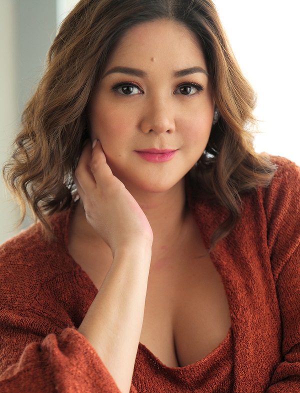 Katya Santos Biography Profiles