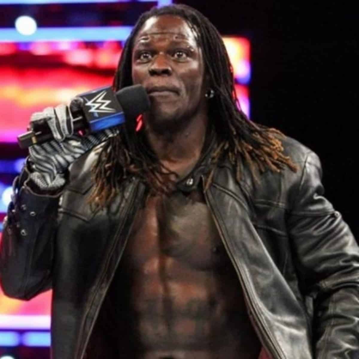 RTRUTH WRESTLING BIO WWE RAW ROSTER